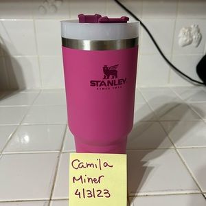 Stanley cup 30 oz no handle in color Azalea. EUC